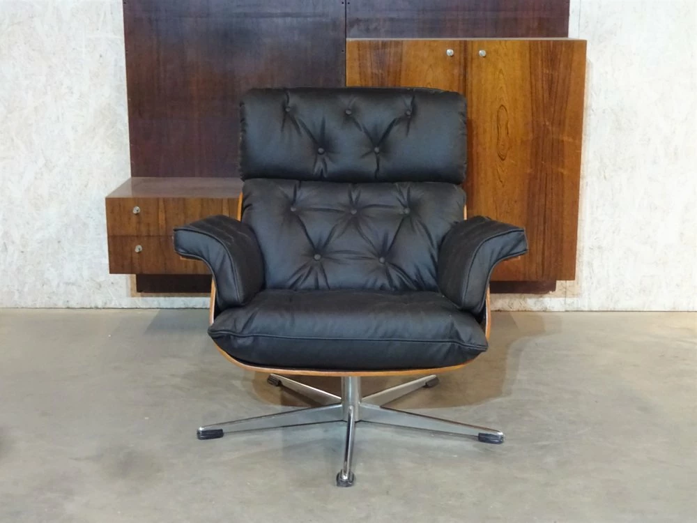 Plywood Black Leather Swivel Chair Attributed To Martin Stoll For Giroflex Ag, 1960s 7 Plywood Black Leather Swivel Chair Attributed To Martin Stoll For Giroflex Ag, 1960s - Image 5