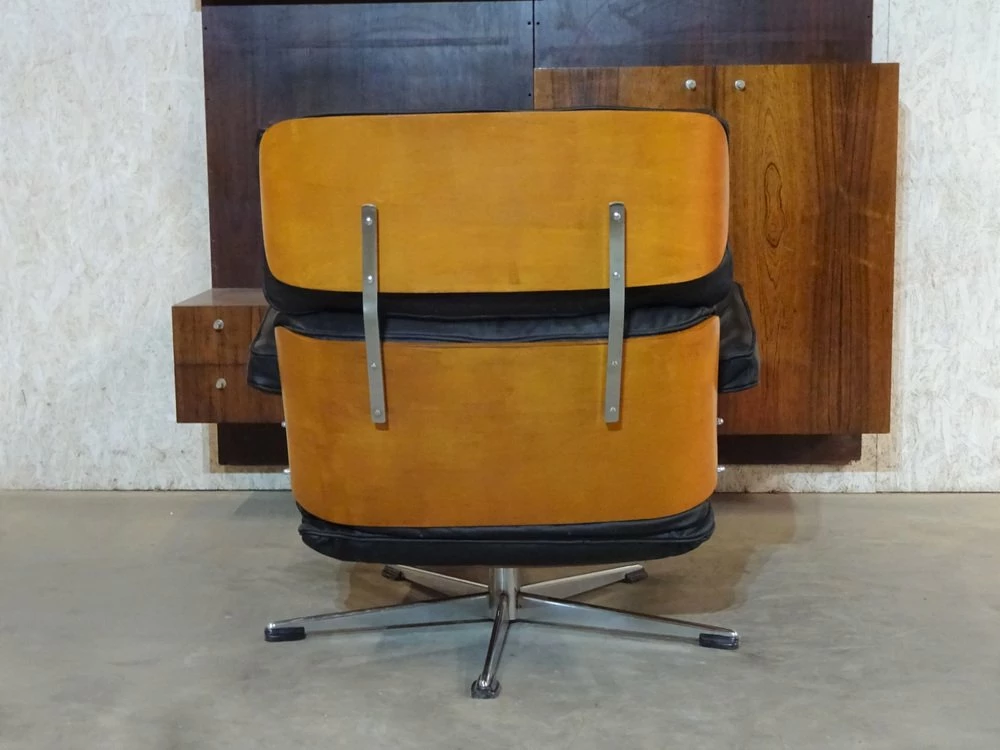 Plywood Black Leather Swivel Chair Attributed To Martin Stoll For Giroflex Ag, 1960s 5 Plywood Black Leather Swivel Chair Attributed To Martin Stoll For Giroflex Ag, 1960s - Image 3