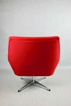 Red Swivel Chair Attributed To Veb Metallwaren Naumburg, 1980s -PAMONO Sales red swivel chair attributed to veb metallwaren naumburg 1980s 3