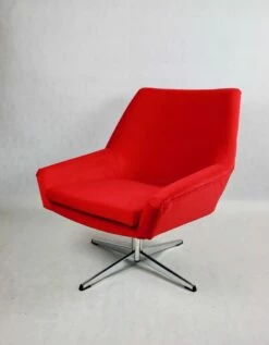 Red Swivel Chair Attributed To Veb Metallwaren Naumburg, 1980s -PAMONO Sales red swivel chair attributed to veb metallwaren naumburg 1980s 8