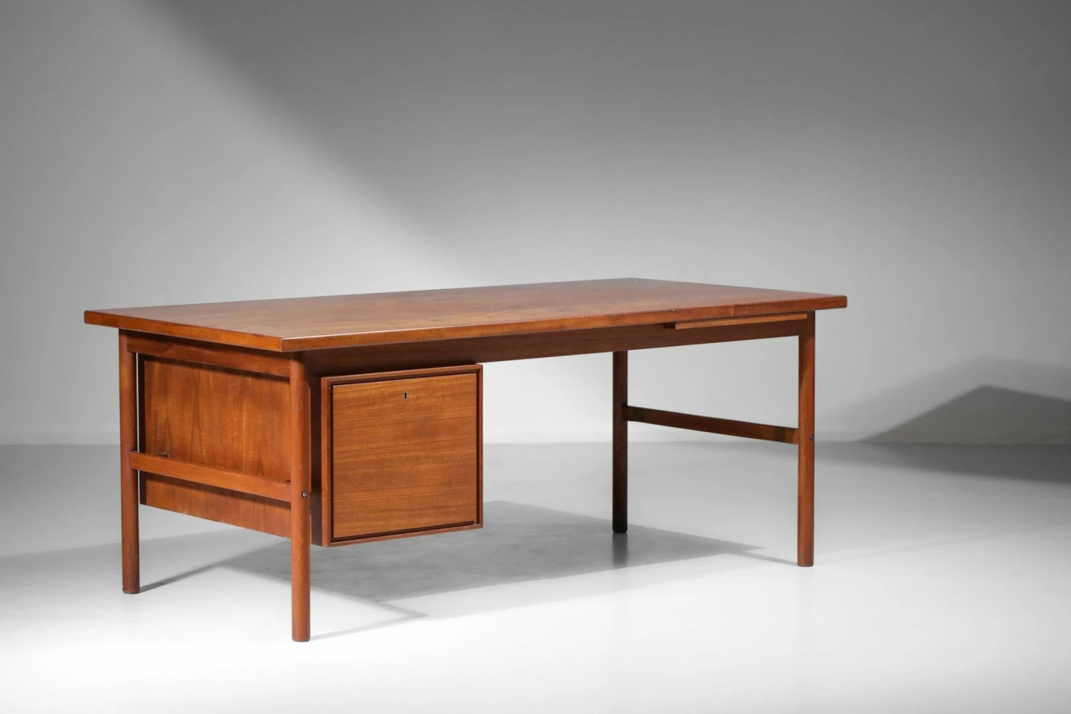 Scandinavian Teak Desk, 1960s 9 Scandinavian Teak Desk, 1960s - Image 7