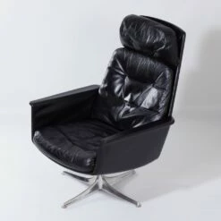Sedia Swivel Chair In Black Leather Attributed To Horst Brüning For Cor, 1960s -PAMONO Sales sedia swivel chair in black leather attributed to horst bruening for cor 1960s 3