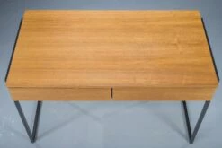 Small Mid-Century Teak Desk, 1970 -PAMONO Sales small mid century teak desk 1970 3