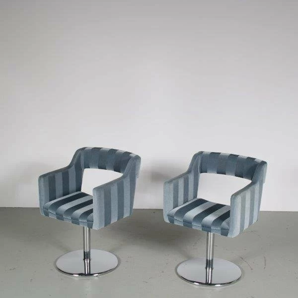 Swedish Swivel Chairs, 1980s, Set Of 2 3 Swedish Swivel Chairs, 1980s, Set Of 2