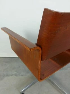 Swivel Chair With Armrests, 1970s -PAMONO Sales swivel chair with armrests 1970s 7