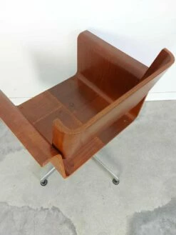 Swivel Chair With Armrests, 1970s -PAMONO Sales swivel chair with armrests 1970s 8