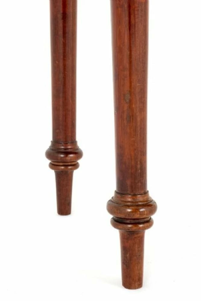 Victorian Desk In Mahogany With Knee Hole, 1850s 5 Victorian Desk In Mahogany With Knee Hole, 1850s - Image 3