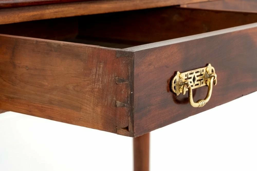 Victorian Desk In Mahogany With Knee Hole, 1850s 6 Victorian Desk In Mahogany With Knee Hole, 1850s - Image 4