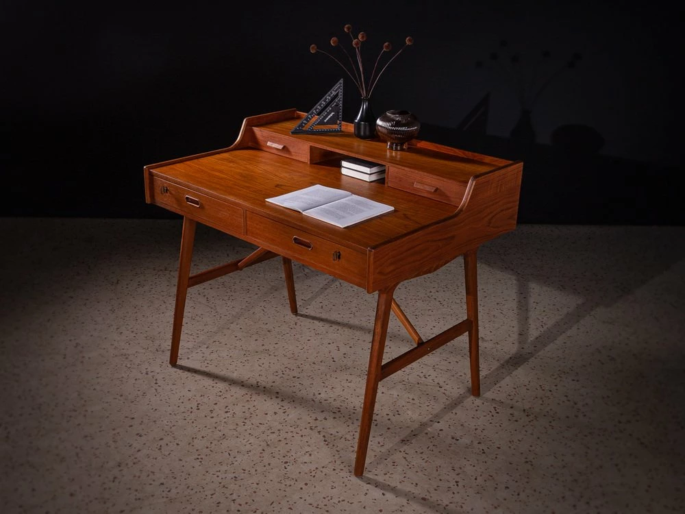 Vintage Desk By Arne Wahl Iversen For Vinde Møbelfabrik, 1960s 4 Vintage Desk By Arne Wahl Iversen For Vinde Møbelfabrik, 1960s - Image 2