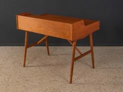 Vintage Desk By Arne Wahl Iversen For Vinde Møbelfabrik, 1960s 13 Vintage Desk By Arne Wahl Iversen For Vinde Møbelfabrik, 1960s -PAMONO Sales vintage desk by arne wahl iversen for vinde mobelfabrik 1960s 4