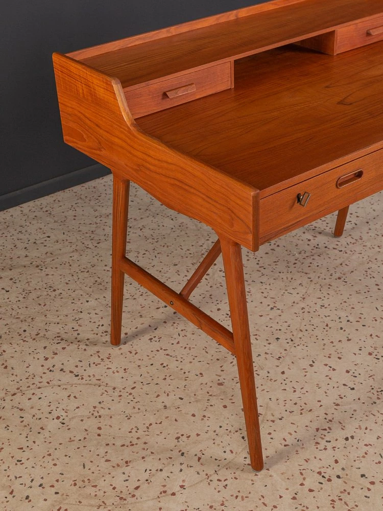 Vintage Desk By Arne Wahl Iversen For Vinde Møbelfabrik, 1960s 7 Vintage Desk By Arne Wahl Iversen For Vinde Møbelfabrik, 1960s - Image 5