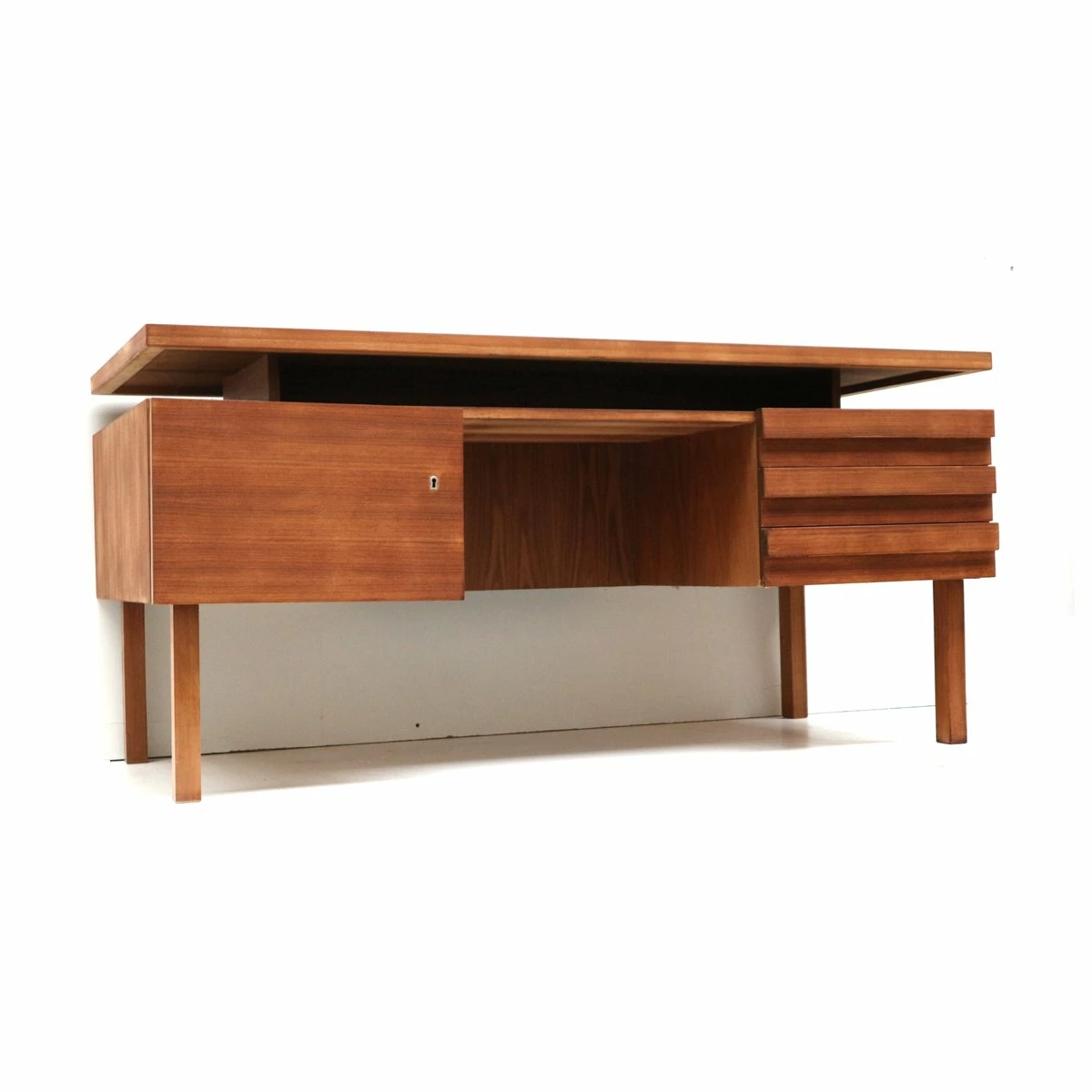 Vintage Desk By Leo Bub For Wertmöbel, 1960s 4 Vintage Desk By Leo Bub For Wertmöbel, 1960s - Image 2