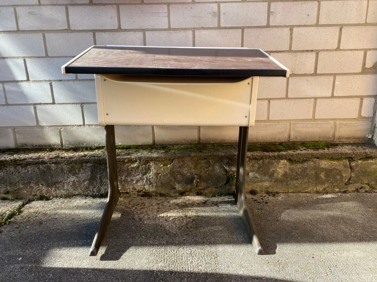 Vintage Desk With Book Tray By Luigi Colani For Flötotto 3 Vintage Desk With Book Tray By Luigi Colani For Flötotto