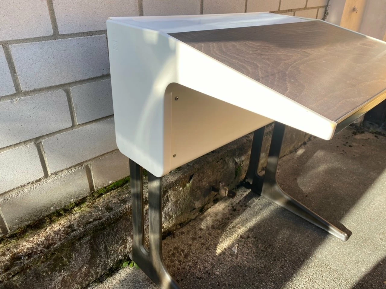 Vintage Desk With Book Tray By Luigi Colani For Flötotto 13 Vintage Desk With Book Tray By Luigi Colani For Flötotto - Image 11