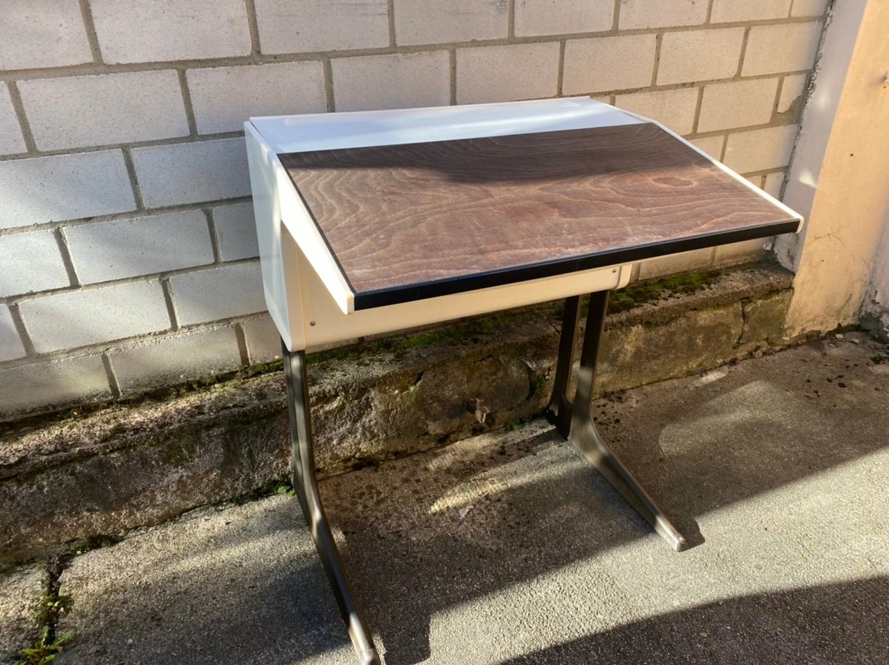 Vintage Desk With Book Tray By Luigi Colani For Flötotto 14 Vintage Desk With Book Tray By Luigi Colani For Flötotto - Image 12