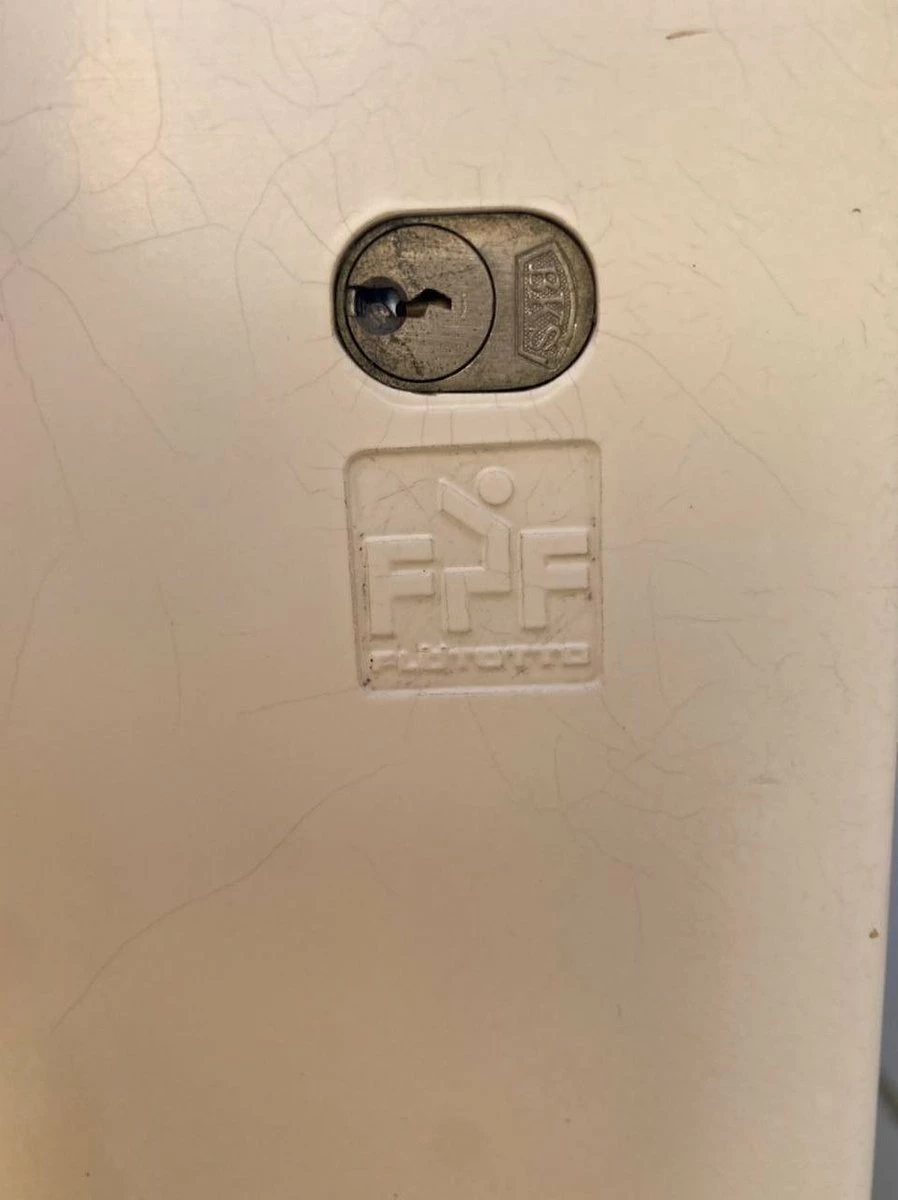 Vintage Desk With Book Tray By Luigi Colani For Flötotto 21 Vintage Desk With Book Tray By Luigi Colani For Flötotto - Image 19