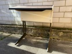 Vintage Desk With Book Tray By Luigi Colani For Flötotto 29 Vintage Desk With Book Tray By Luigi Colani For Flötotto -PAMONO Sales vintage desk with book tray by luigi colani for floetotto 8