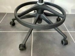 Vitra Pivot Office Chair By Antonio Citterio -PAMONO Sales vitra pivot office chair by antonio citterio 5