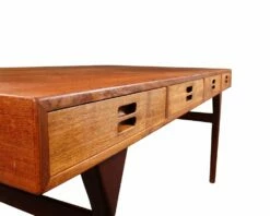 Writing Desk By Nanna And Jørgen Ditzel For Soren Willadsen Mobelfabrik, Denmark 10 Writing Desk By Nanna And Jørgen Ditzel For Soren Willadsen Mobelfabrik, Denmark -PAMONO Sales writing desk by nanna and jorgen ditzel for soren willadsen mobelfabrik denmark 4